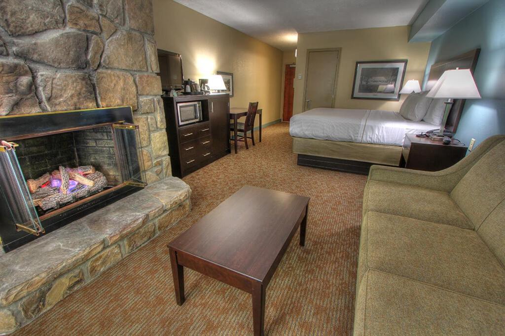 Greystone Lodge On The River Gatlinburg Εξωτερικό φωτογραφία